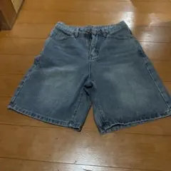 デニムショートパンツ ストレートカット