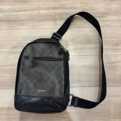 COACH ボディバッグ　ショルダーバッグ　メンズ