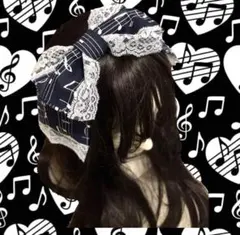 Item thumbnail for item 335fd15d-f10c-47e6-93d7-80ff486a9f6d