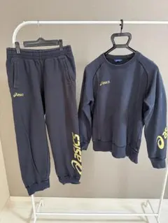 asics ブラック　スウェット上下セット