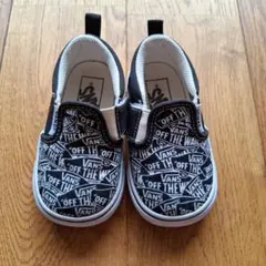 VANS ベビースニーカー スリッポン ブラック/ホワイト13.5㎝
