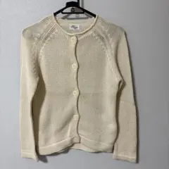 ベージュ　ニット　ハリス