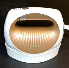 Item thumbnail for item fef7afcd-2dba-428e-841d-cdfb6f306270