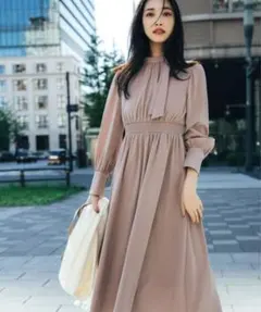 最終値下げ‼️【美品】サイドタイシャーリングワンピース　ピンクのサムネイル