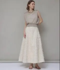 Andrea&Co アイボリー 半袖トップス フレアスカート セット - メルカリ