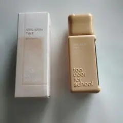 トゥークールフォースクール ベールスキンティント 21N　Ivory　アイボリーのサムネイル