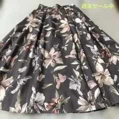 apuweiser-riche花柄フレアロングスカート 美人百花掲載 アプワイザー・リッシェ 花柄フレアロングスカート