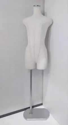 【送料込み】トルソー　マネキン　ボディ　レディース　9号　Mサイズ