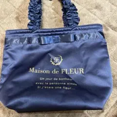Maison de FLEUR ブランドロゴフリルハンドルトートMバッグ