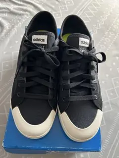 adidas CITY CANVAS スニーカー 25cmのサムネイル