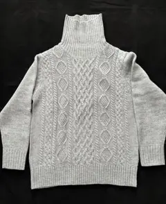 グレー ケーブルニット タートルネック Lサイズ