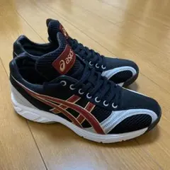 元阪神タイガース 岩田稔 21 実際使用 サイン入りスパイク 元阪神タイガース 岩田稔 21 実際使用 サイン入りスパイク - メルカリ