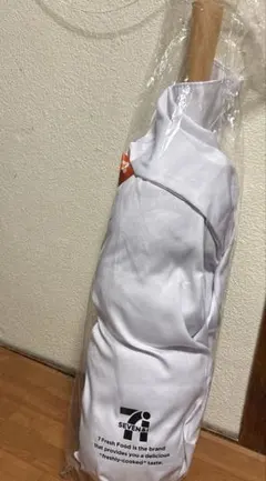 セブンイレブン　Happyくじ　特賞　BIGぬいぐるみ からあげ棒