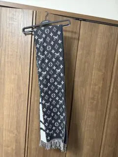 Louis Vuitton リバーシブルマフラー 美品 - メルカリ