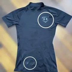 Under Armour ブラック 半袖アンダーシャツYLG