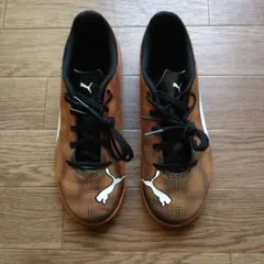 Puma フットサルシューズ オレンジ/ブラック
