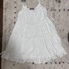 BRANDY MELVILLE ホワイトノースリーブチュニック