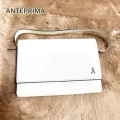 ANTEPRIMA アンテプリマ Aロゴ 折り財布のサムネイル
