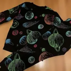 H&M 【110cm】宇宙柄 トレーナー 裏起毛　長袖　エイチアンドエム