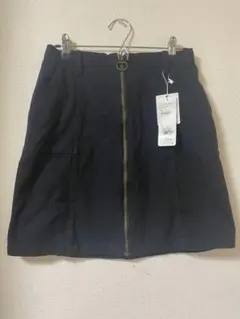 【新品タグ付き】デニムスカート　ジッパー付き　ミニスカート　ブラック　黒