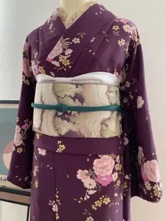 ❇︎ 紫地に可憐な花々　洗える着物 袷 裄66.5 身丈163.5❇︎のサムネイル