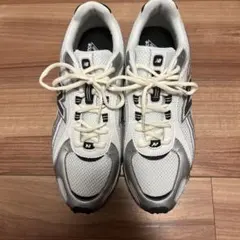 ランニングシューズ