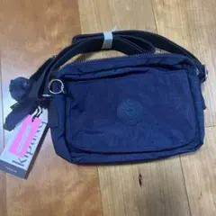 新品タグ付 Kipling Arto ポーチ付 - メルカリ