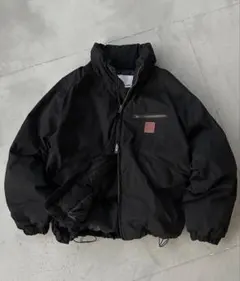 Perushu ライトダック中綿ボリュームスタンドネックブルゾン　ブラック