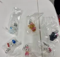 【早い者勝ち】ハローキティ　めじるしアクセサリー　コンプ 　6点セット