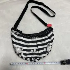 Item thumbnail for item 220e5e72-09c6-4e59-87e7-99f534979078