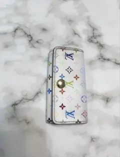 【正規品】LOUIS VUITTON マルチカラー キーケース 4連のサムネイル