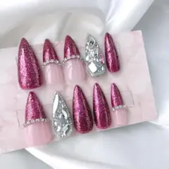 【現品】ネイルチップ　ギャルネイル　ピンクネイル　キラキラネイル