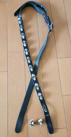 『フェルナンデス製ギターストラップhideモデル』スカル/ドクロ　ロックピン付き