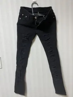 ブラック スキニージーンズ ダメージデザイン