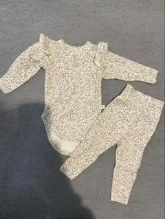 ボディースーツ　peekaboo【値下げ中11/10まで】