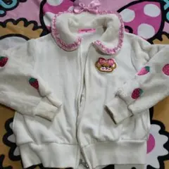 Earth イチゴ刺繍付きジャケット