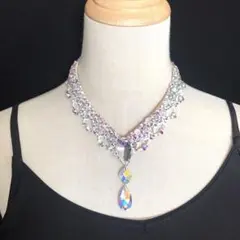 k9とスワロフスキー使用のV字型ネックレス　社交ダンス☆ベリーダンス