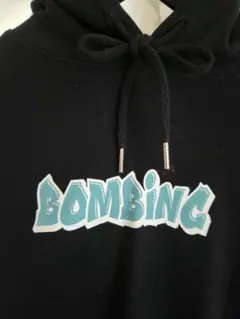 【4/15(水)まで】BOMBING グラフィックパーカー ブラック
