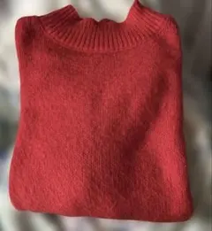 【新品・未着用】赤色 長袖ニットセーター サイズM