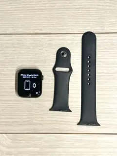 Apple Watch SE 44mm 本体 ブラックバンド