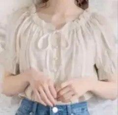 GRL 2wayリボンタイオフショルダーブラウス ベージュ フリル リボン 半袖