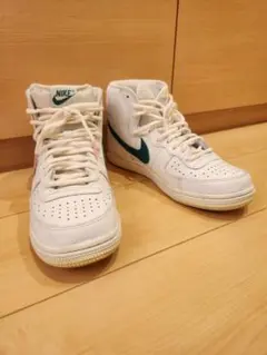 2025年最新】nike ターミネーター グリーンの人気アイテム - メルカリ