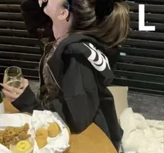 新品タグ付き　アベイル SUREVE×shoko フードロゴパーカー 黒 L