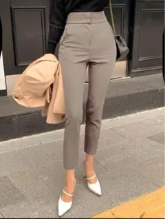 ソリッドカラー ハイウエスト テーパードパンツ、ビジネスカジュアル　s