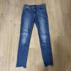 UNIQLO ウルトラストレッチジーンズ　63.5㎝