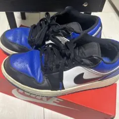 NIKE AIR JORDAN 1 LOW ROYAL TOEのサムネイル