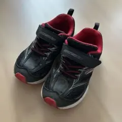 Item thumbnail for item 9bb1a7cb-f0a8-4bad-845d-290939c7b17e