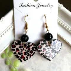 レオパード柄ハート型ピアス/イヤリング(ハンドメイド)