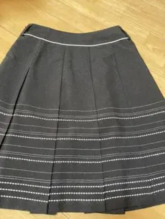 値下げしました! 黒 プリーツスカートのサムネイル