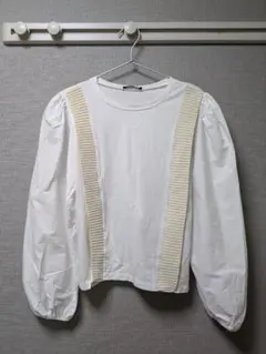 【美品】ZARA トップス 春服　フリル　ロンT